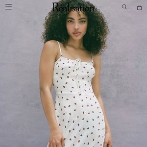 NWT never worn Realisation Par Alba dress in white strawberry 🤍🍓